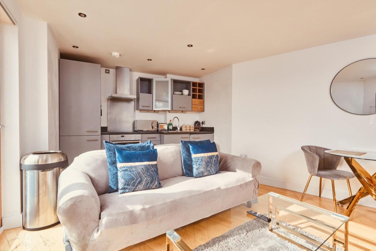 Modern Deluxe Leeds Dock Apartment Free Secure Parking エクステリア 写真